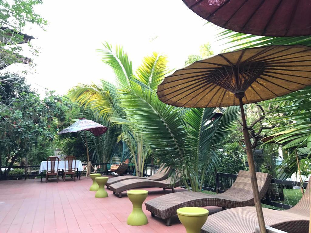 Capital O 1051 Pagoda House Chiang Mai Exterior foto